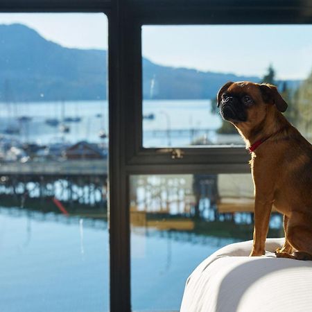 ブレントウッド ベイ リゾート＆スパ Brentwood Bay エクステリア 写真