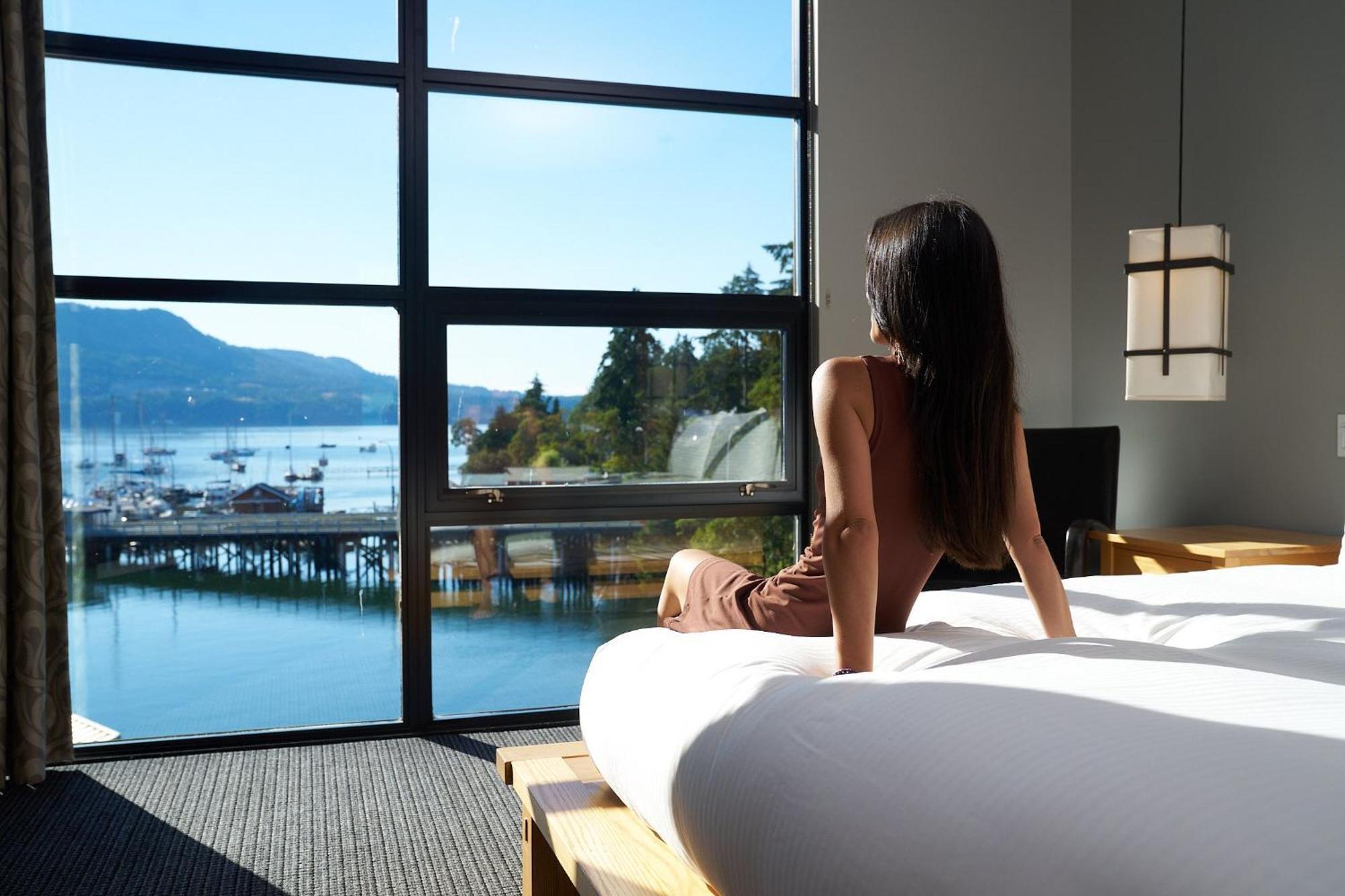 ブレントウッド ベイ リゾート＆スパ Brentwood Bay エクステリア 写真